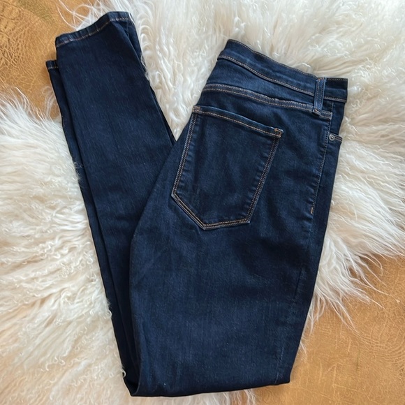 Banana Republic Denim - Banana Republic Dark Wash Mid Rise Skinny Jeans Sz 30 L